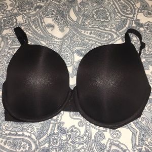 Victoria’s Secret - 32DDD PushUp Bra